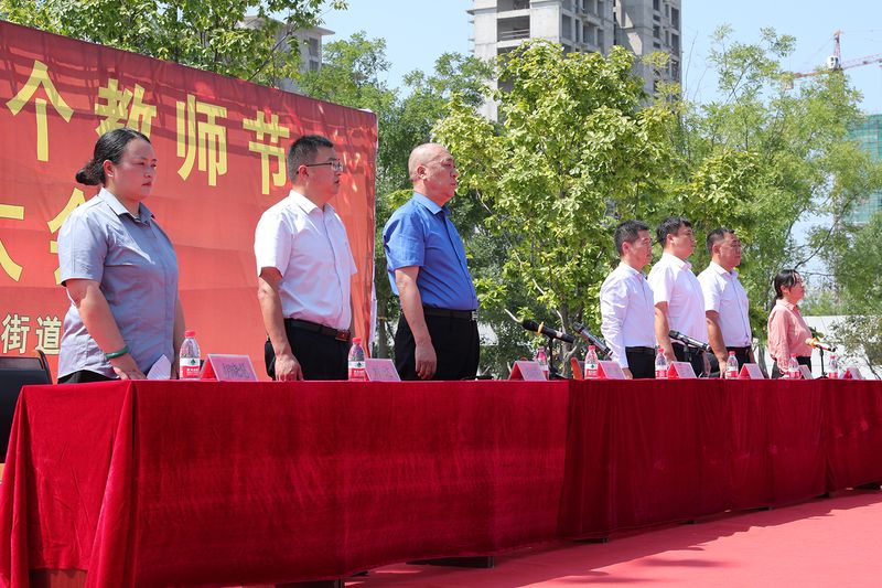 尊师重教|河南ag九游会j9集团向魏庄街道教育系统捐资50万元!