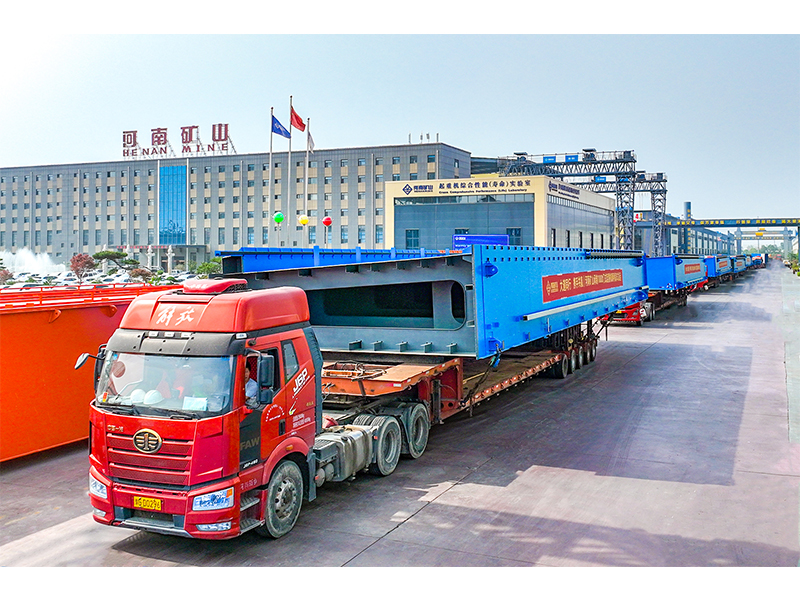 发车!1000t“钢铁巨兽”,助力长江中上游*大规模码头建设