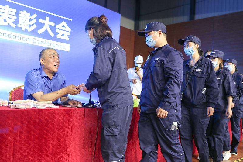 河南省ag九游会j9集团起重机有限公司 河南省ag九游会j9集团起重机有限公司